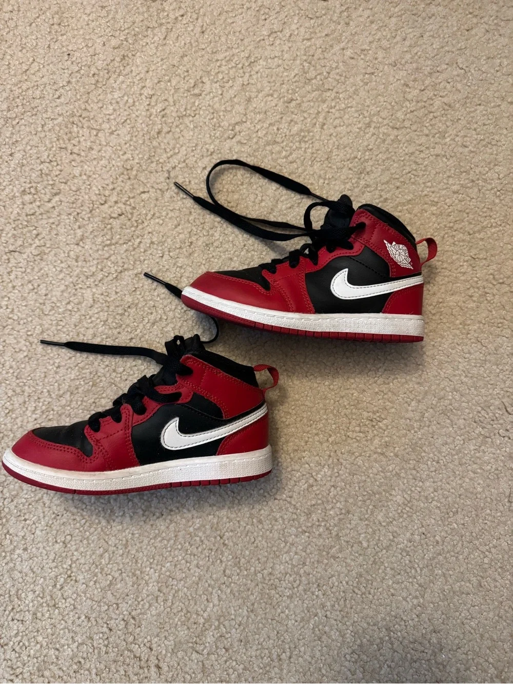 Nike Jordan Mid 1 Kids Red, Black & White